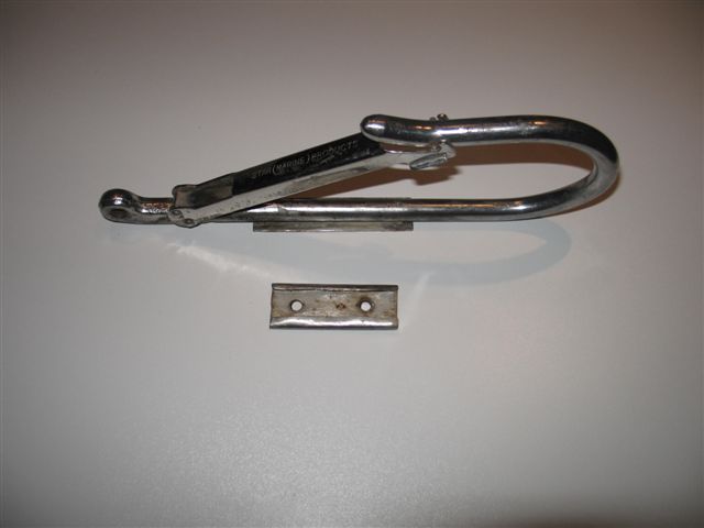 [Immagine: 201092022555_gancio per boa 012.jpg]